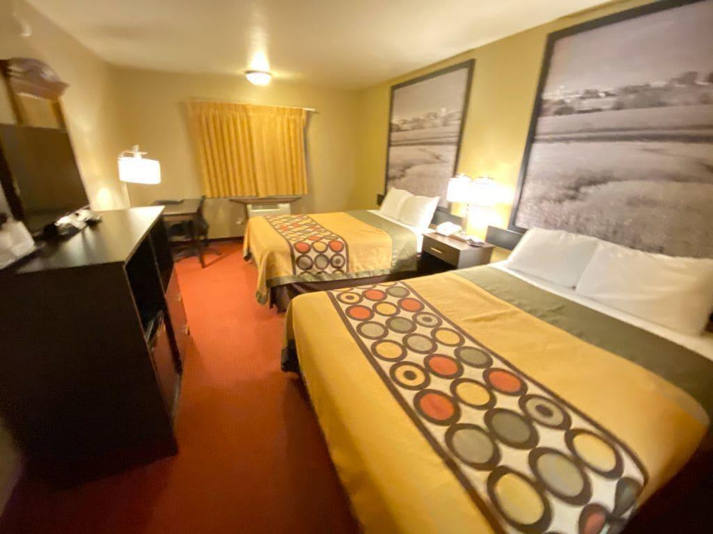 Super 8 By Wyndham Eau Claire Wi Hotell Exteriör bild